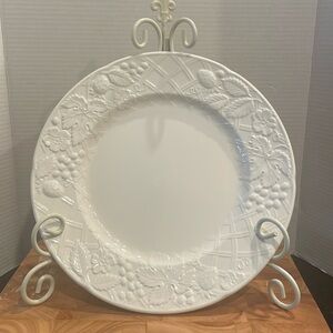 Mikasa English Countryside 12 1/2 “ Round Serving Platter. Almost New !